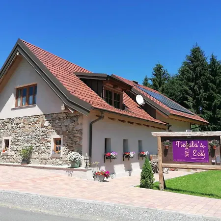 Tiefala's Eck Couette-café 4*