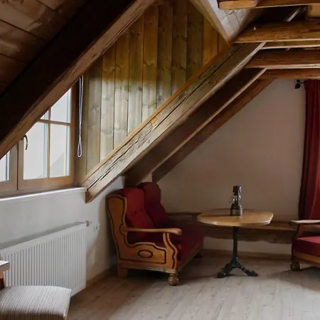 לינה וארוחת בוקר Tiefala's Eck