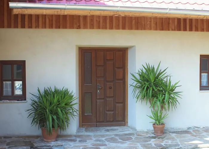 Tiefala's Eck Bed & Breakfast 4*